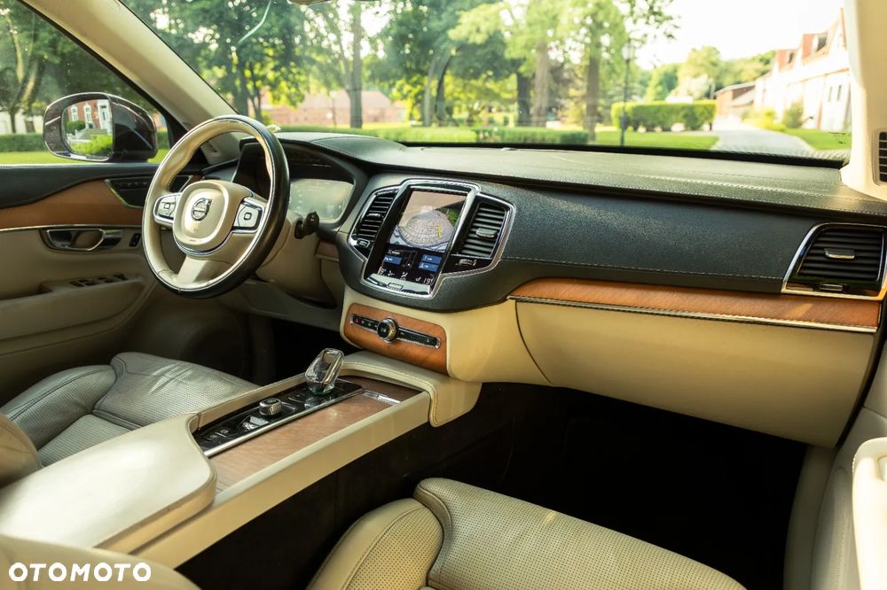 Volvo XC 90 B5 D AWD Inscription 7os - 20