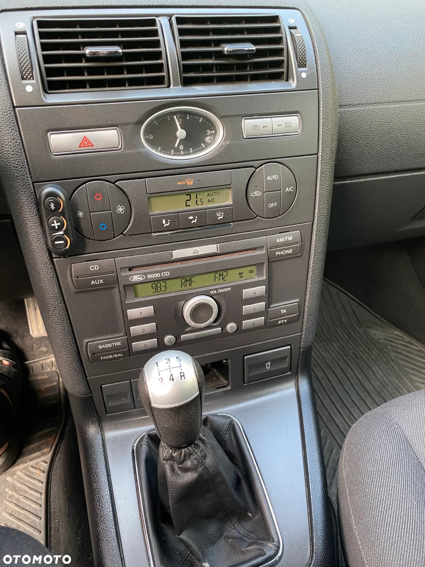 Ford Mondeo 1.8 Ambiente - 6