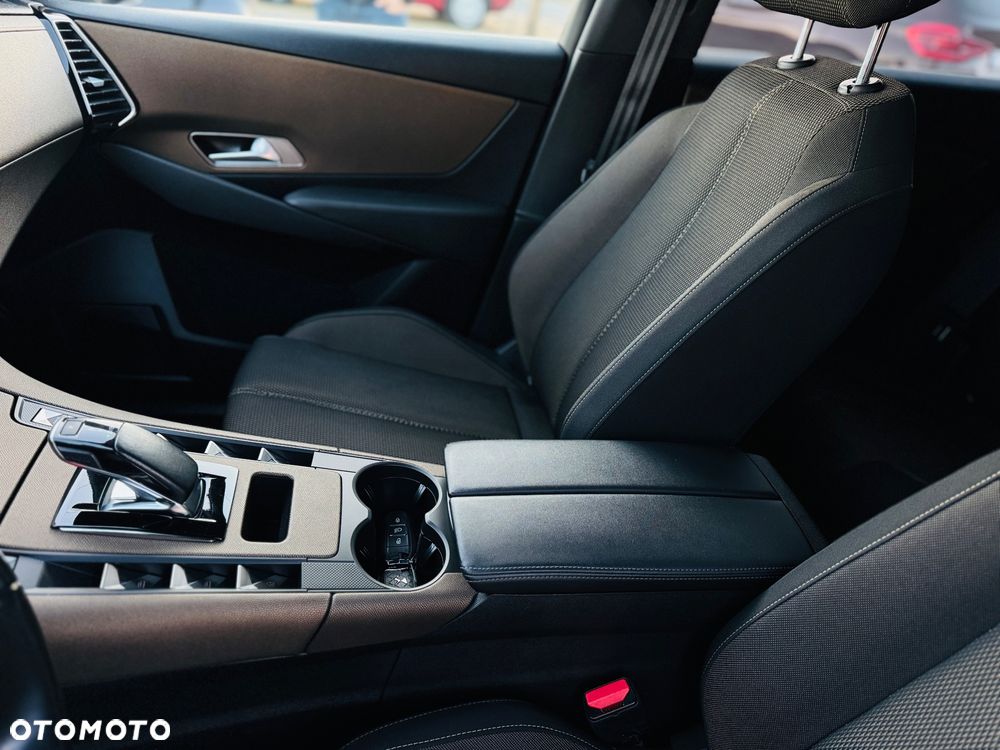 DS Automobiles DS 7 Crossback 1.6 E-Tense Bastille + - 6