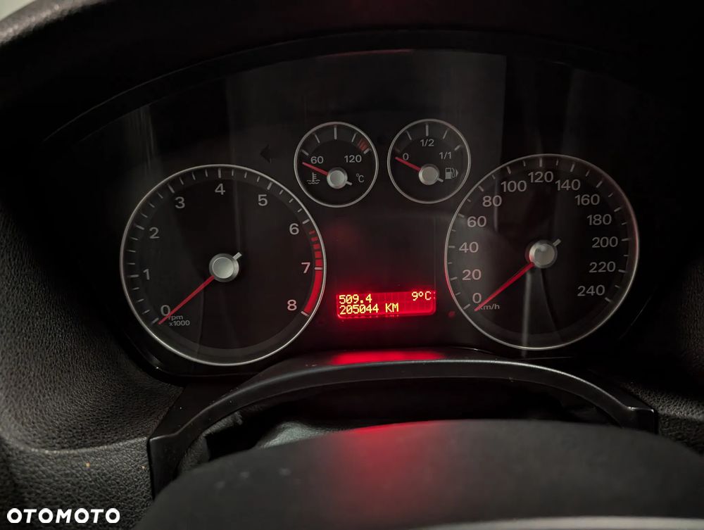 Ford Focus Turnier 2.0 16V Fun X - 18