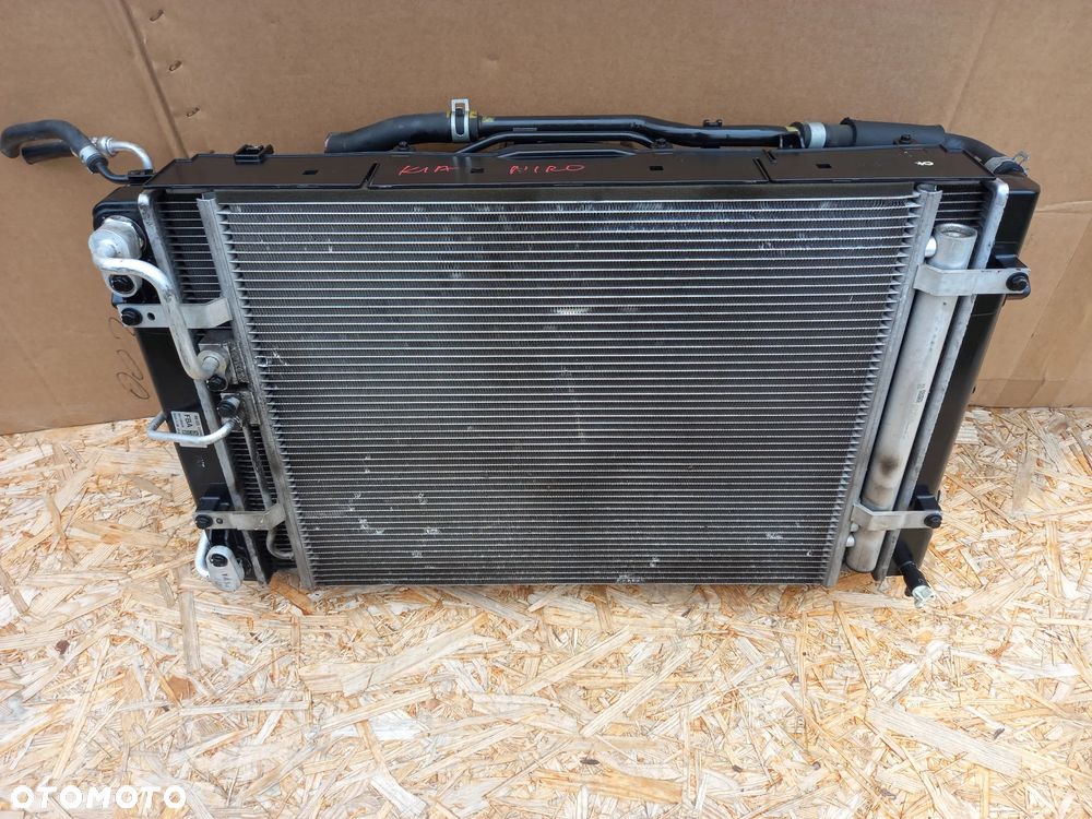 KOMPLET CHŁODNIC KIA NIRO 1.6 GDi HYBRID 25310G2000 25304G5290 25308G2000 - 4