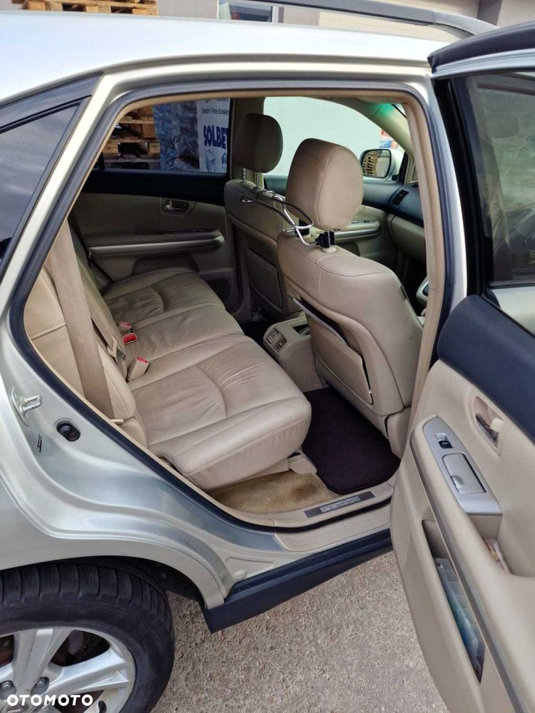 Lexus RX - 5