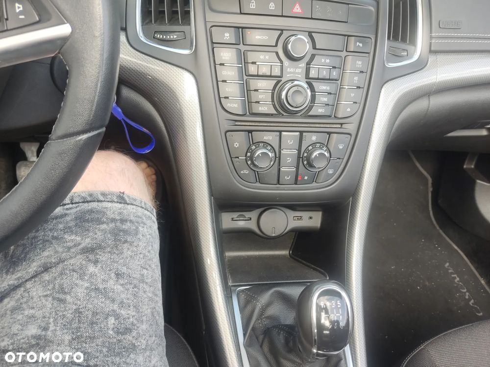 Opel Cascada 1.4 T Cosmo S&S EU6 - 17