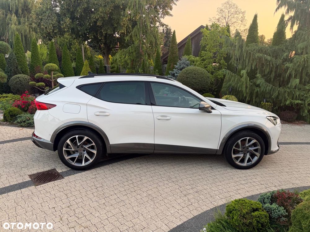 Cupra Formentor 1.4 e-Hybrid DSG Priority - 25