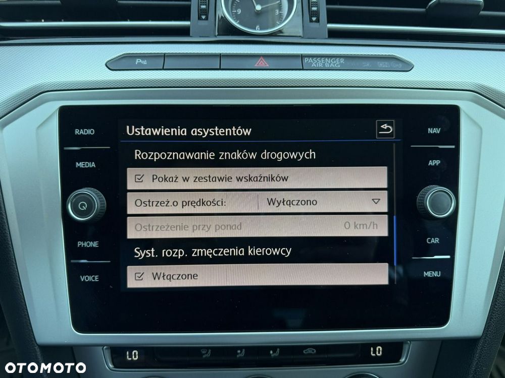 Volkswagen Passat Variant 2.0 TDI BMT Comfortline DSG - 28