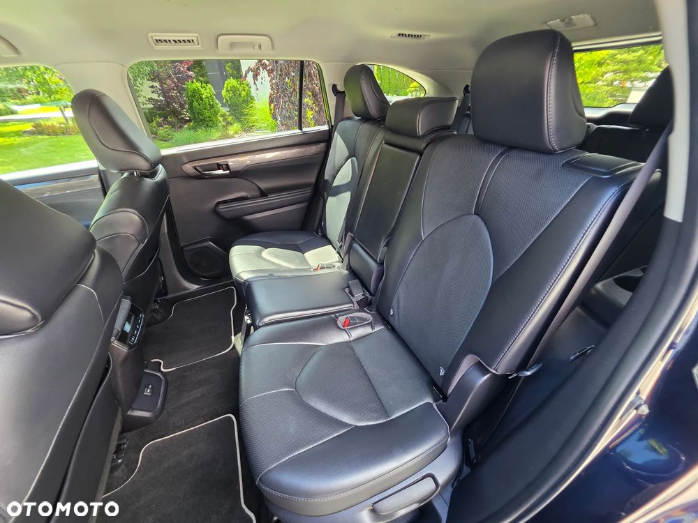 Toyota Highlander 2.5 Hybrid Executive Style - 27