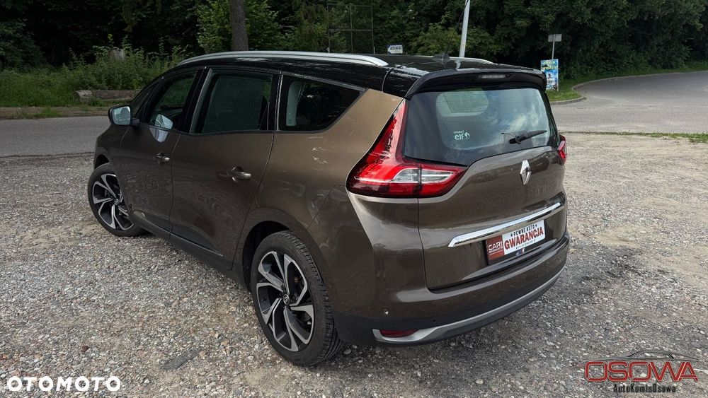 Renault Grand Scenic - 10