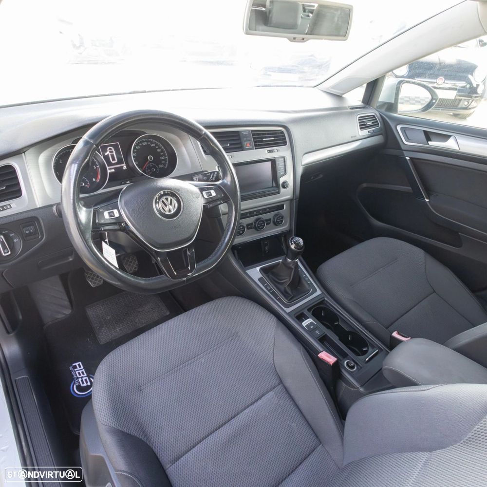 VW Golf Variant 1.6 TDi BlueMotion Confortline - 13