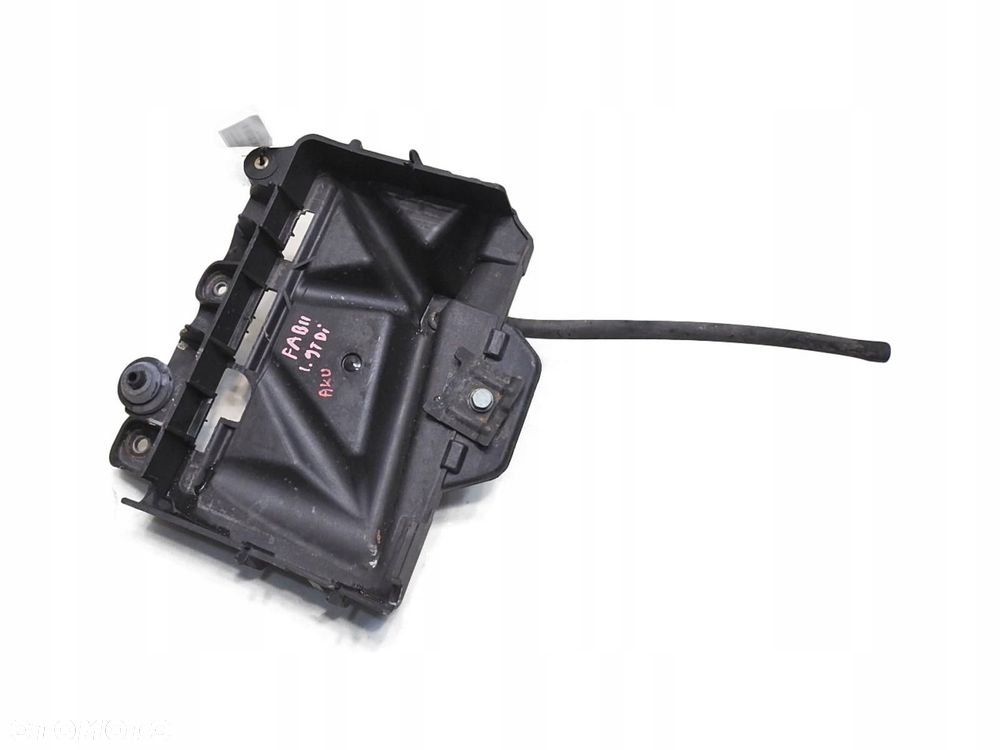 PODSTAWA AKUMULATORA SKODA FABIA II 1.9 TDI 6R0915331 - 1