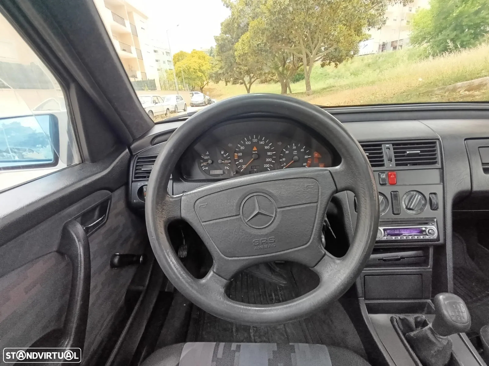 Mercedes-Benz C 220 D Elegance - 17