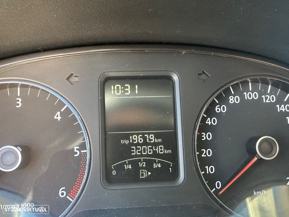 VW Polo 1.6 TDI Confortline BlueMotion - 11