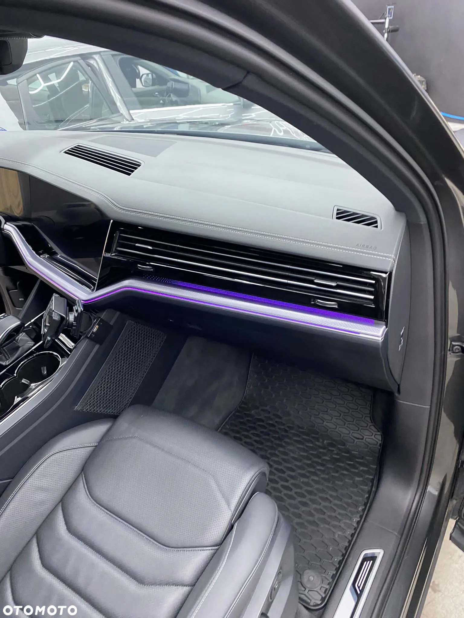 Volkswagen Touareg 3.0 V6 TDI SCR 4Mot R-Line - 17