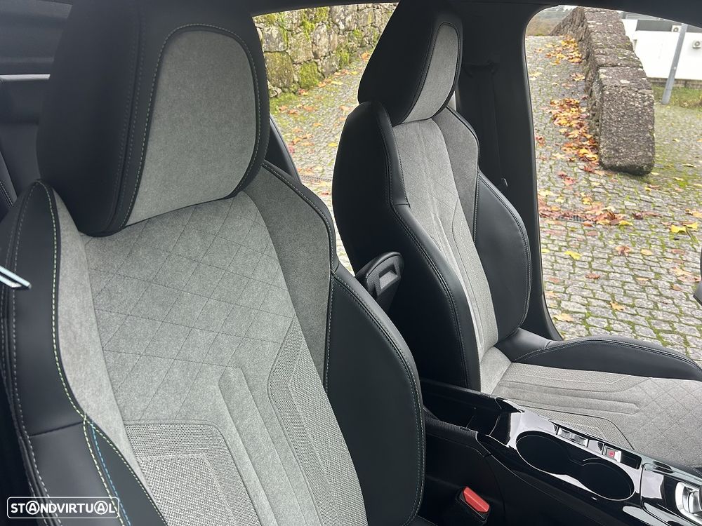Peugeot e-208 GT Pack - 21