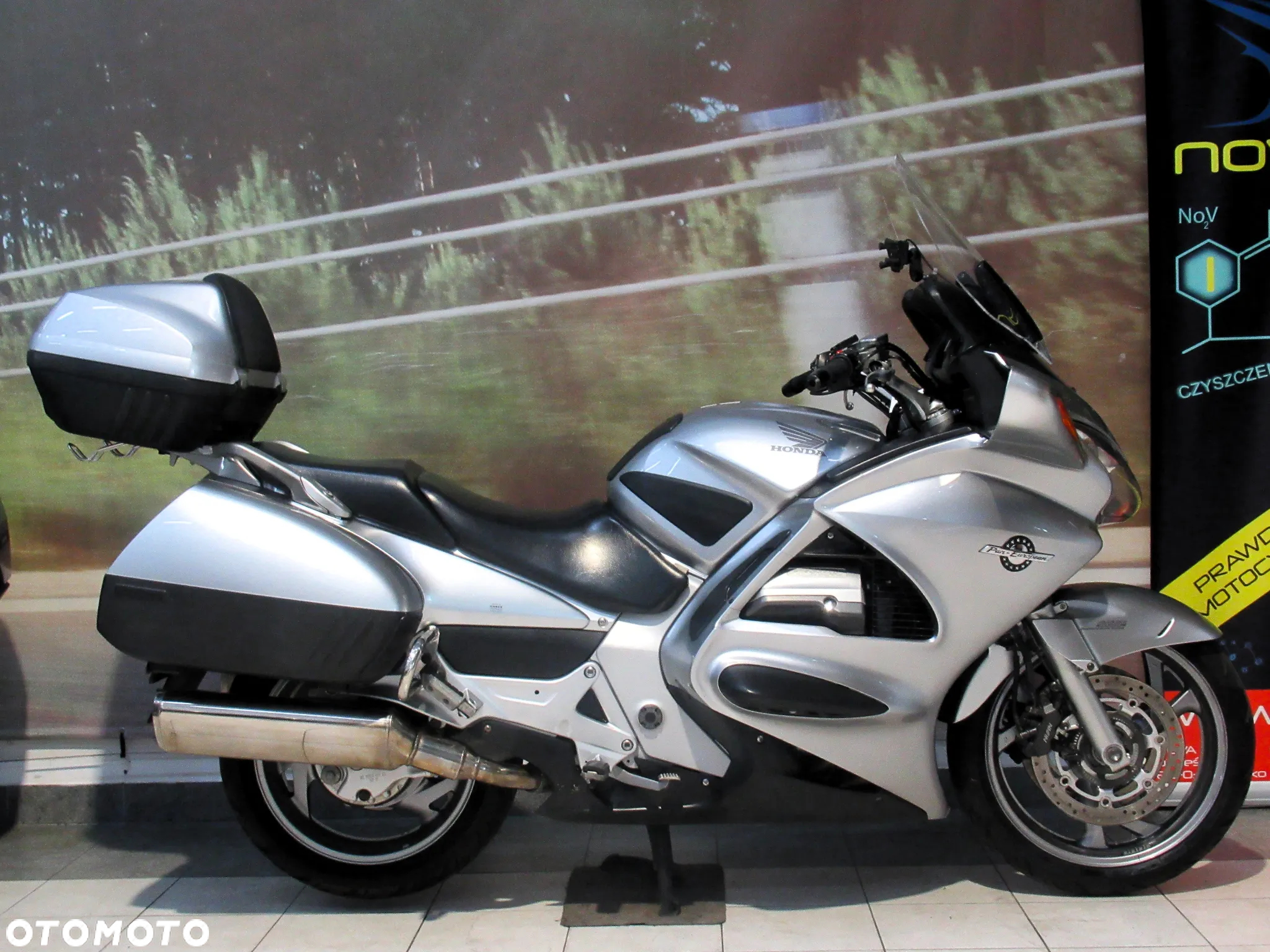 Honda ST - 3