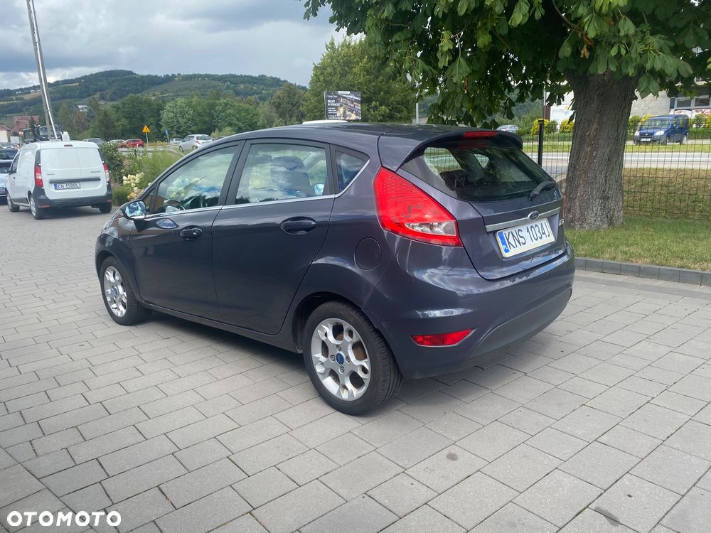 Ford Fiesta 1.4 TDCi Ghia - 4