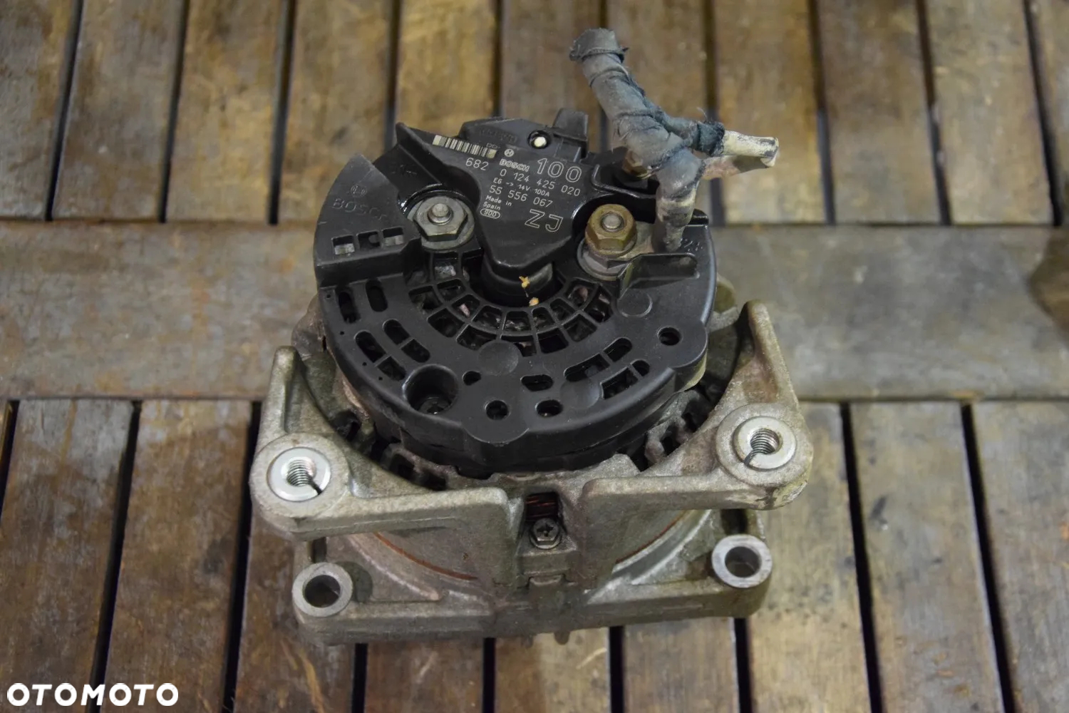 Opel Astra H Zafira 1.6 16V Alternator 55556067 ZJ 100A Bosch 0124425020 - 4