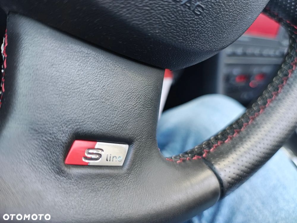 Audi A4 Cabrio 1.8 T multitronic - 34