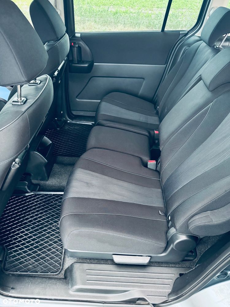 Mazda 5 2.0 Exclusive - 11
