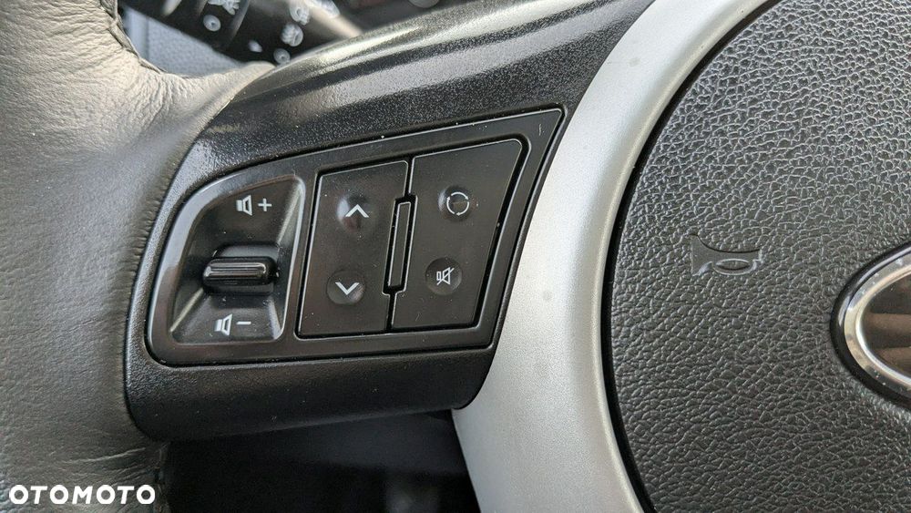 Kia Venga - 28
