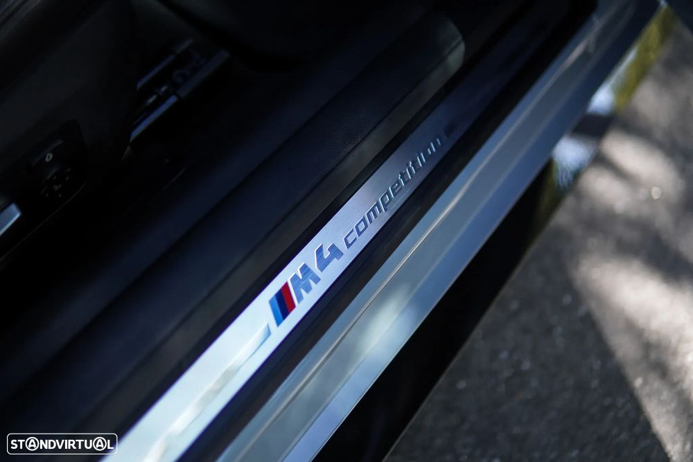 BMW M4 Competition - 36