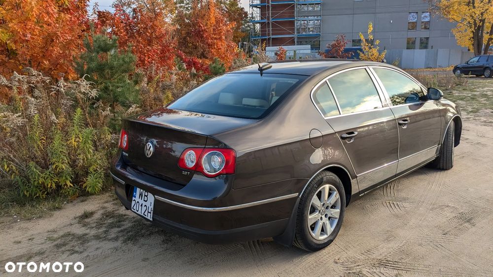 Volkswagen Passat 2.0 Turbo FSI Automatik Highline - 3