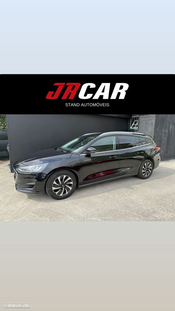 Ford Focus 1.0 EcoBoost S&S TITANIUM X - 11