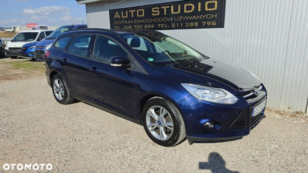 Ford Focus 1.0 EcoBoost Start-Stopp-System Champions Edition - 3