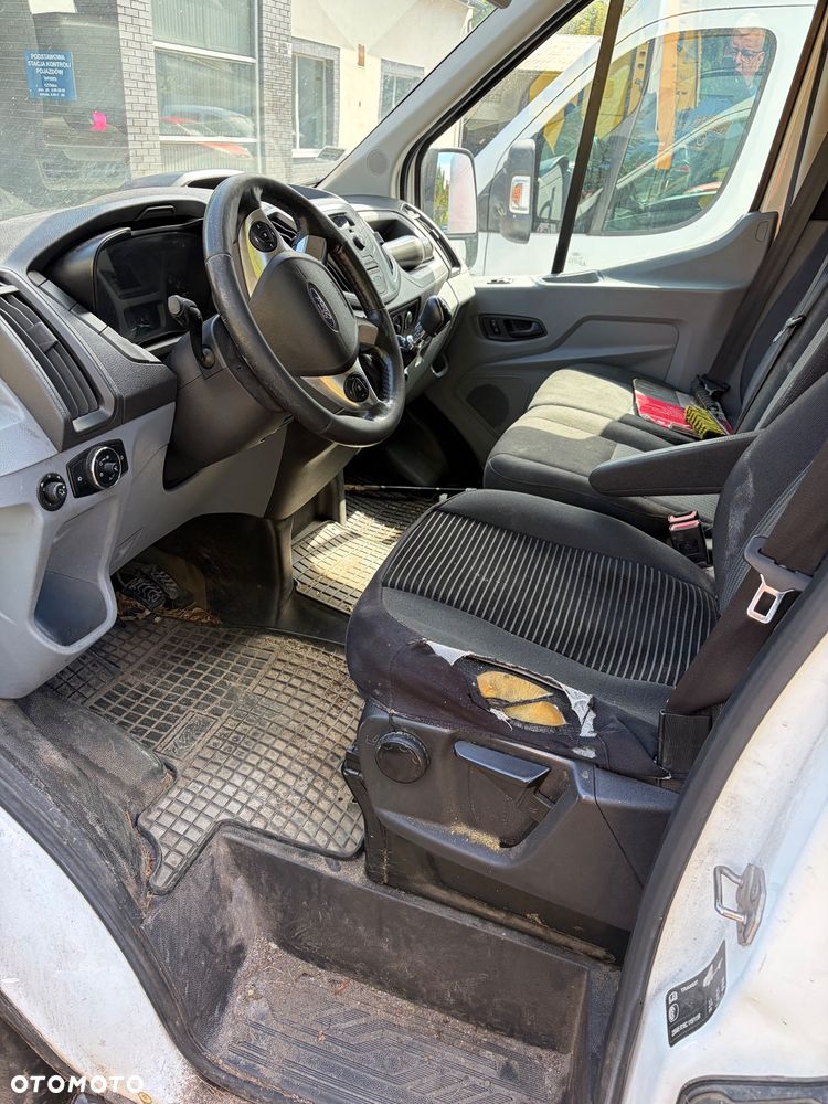 Ford Transit - 10