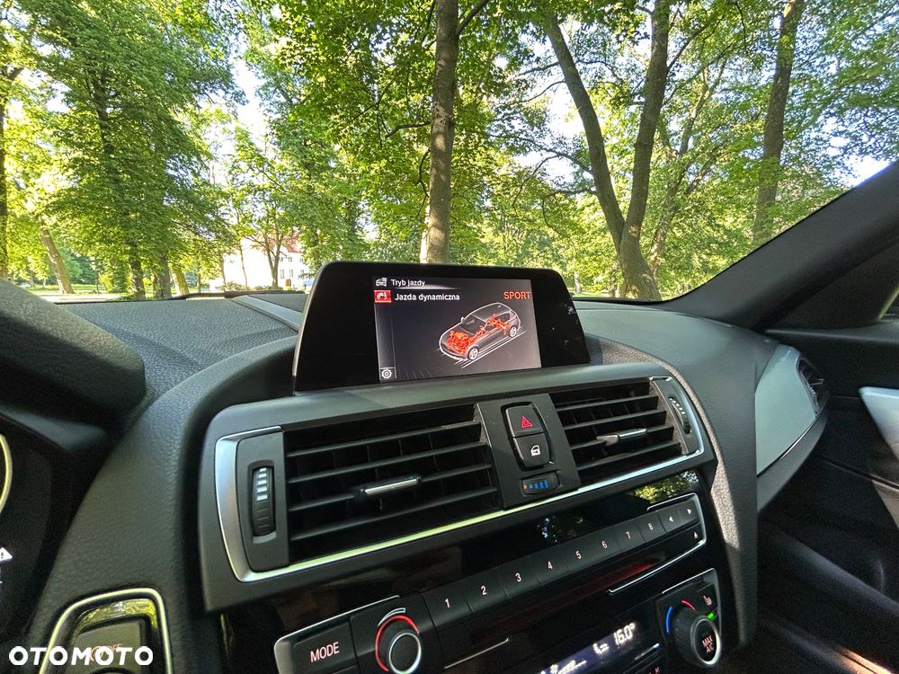 BMW Seria 1 118d Edition M Sport Shadow - 27