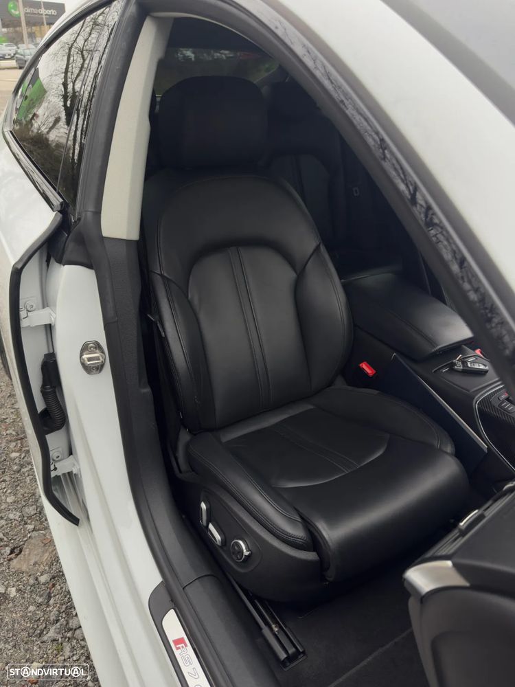 Audi RS7 Sportback 4.0 TFSI quattro Tiptronic - 19