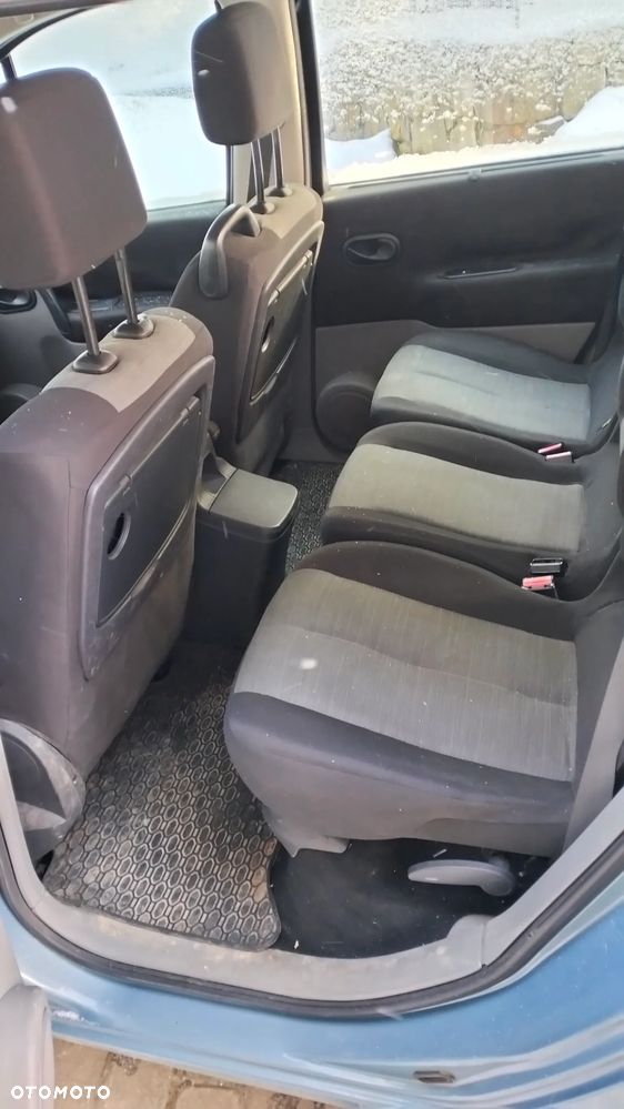 Renault Grand Scenic 2.0 16V Confort Authentique - 21