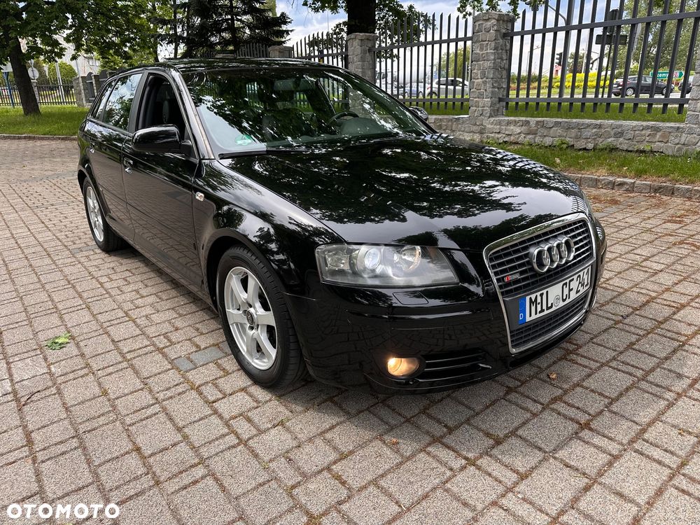 Audi A3 Sportback 1.6 S line Sportpaket (plus) - 4