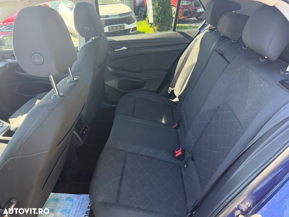 Volkswagen Golf - 20