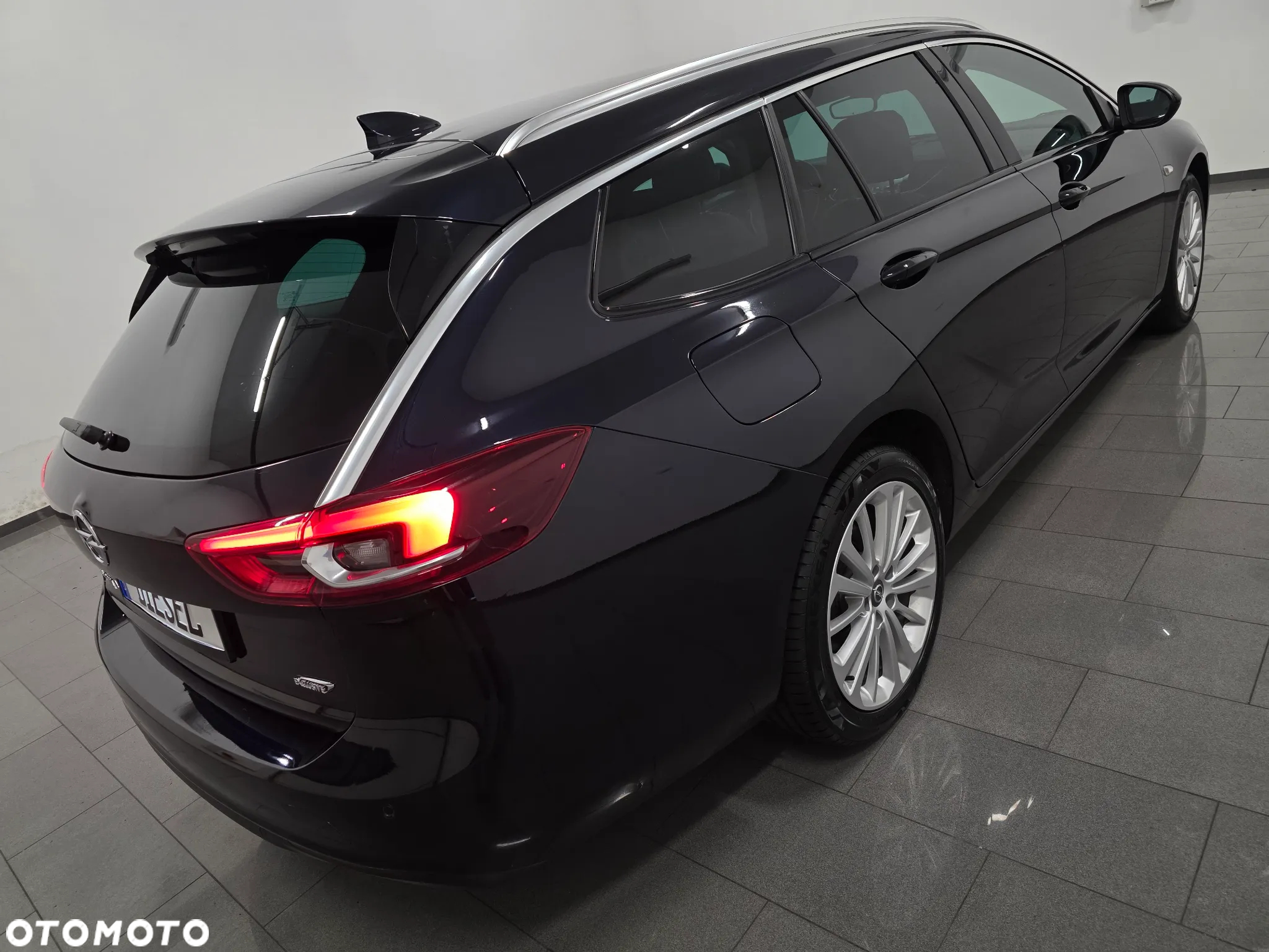 Opel Insignia Sports Tourer 2.0 Diesel Exclusive - 6