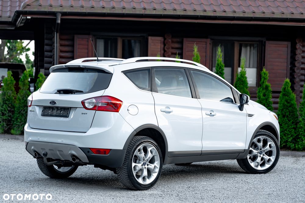 Ford Kuga 2.5 4x4 Trend - 11