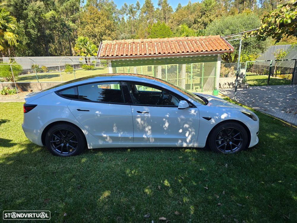 Tesla Model 3 Standard Range Plus RWD - 4