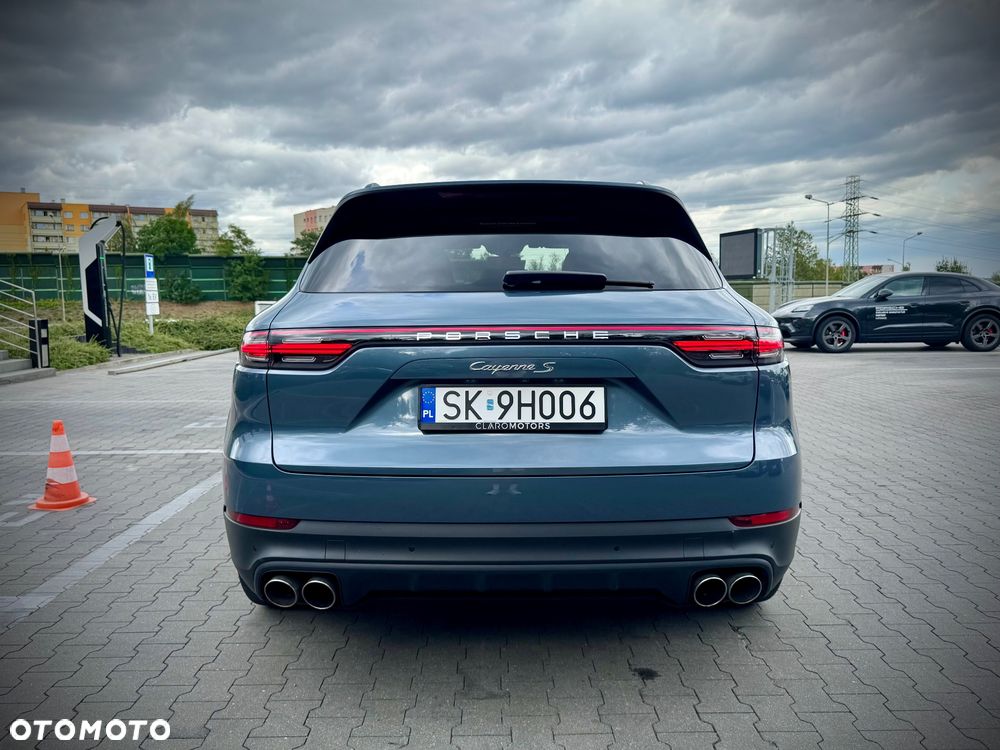 Porsche Cayenne S - 10