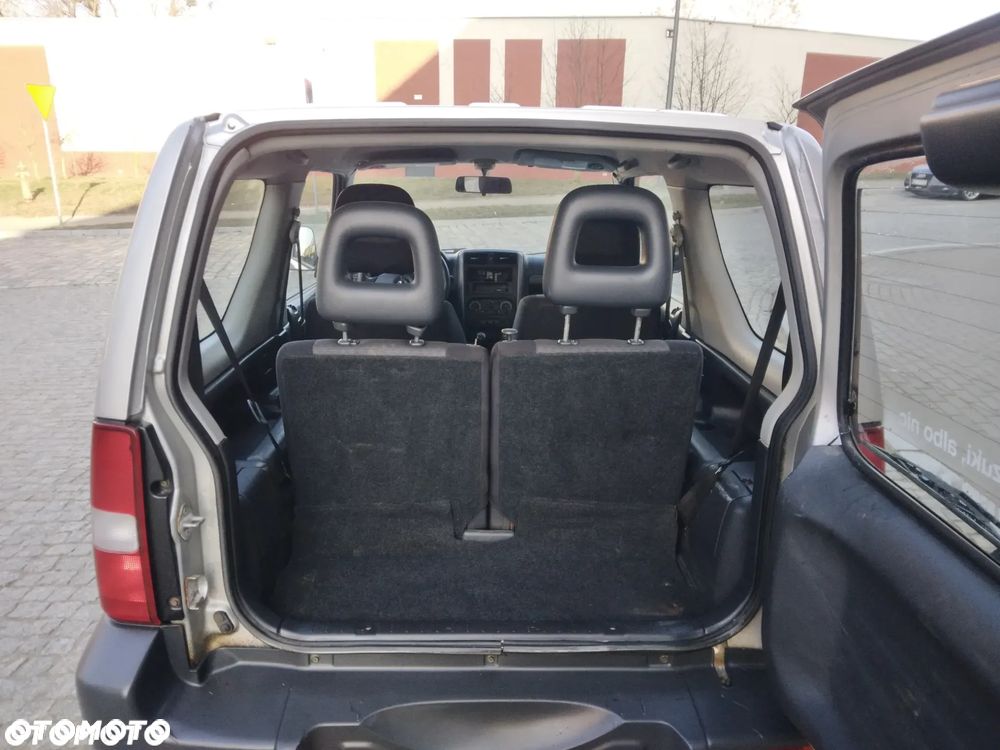 Suzuki Jimny 1.3 JX / Club - 13