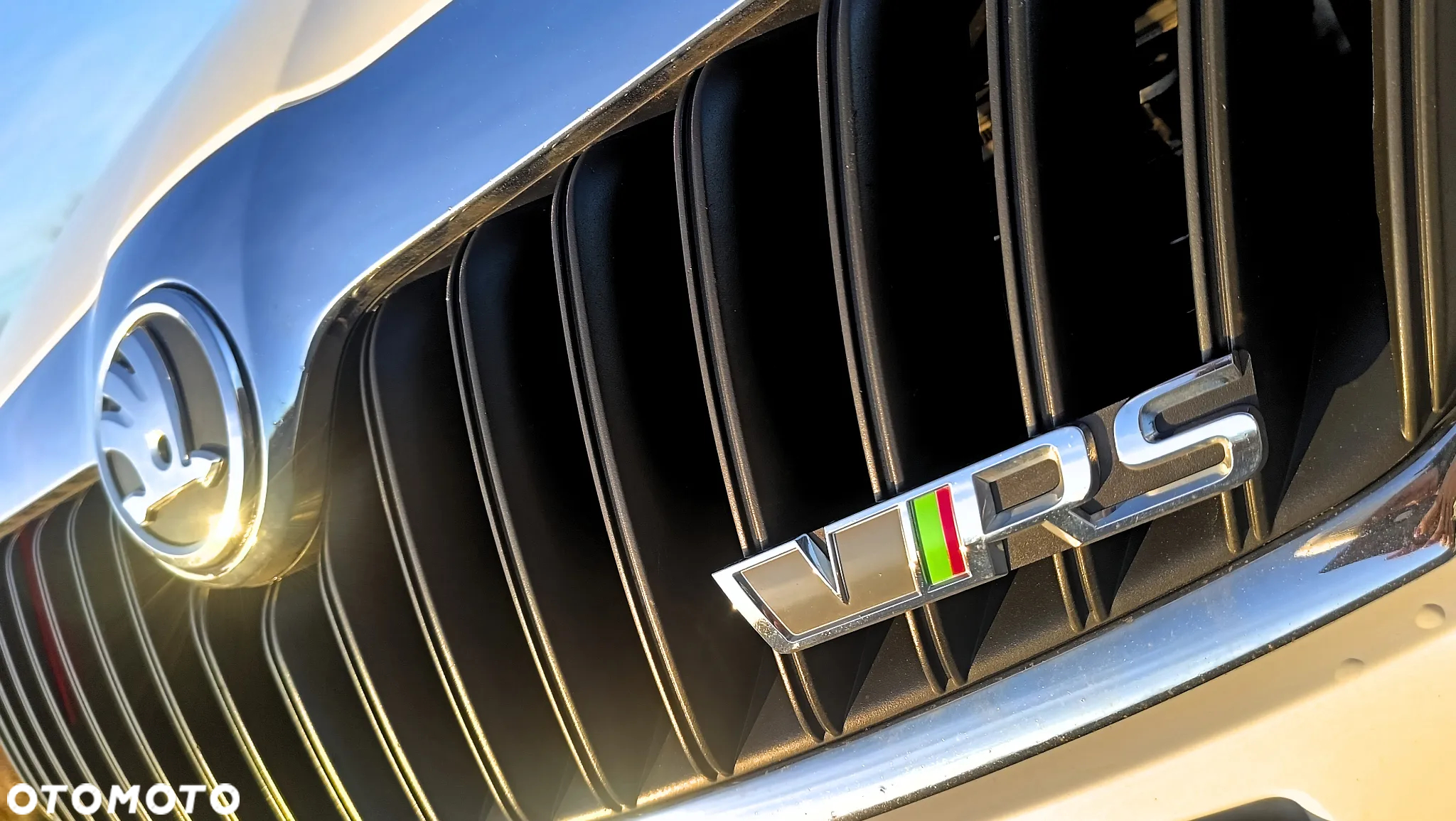 Skoda Octavia 2.0 TDI RS DSG - 3