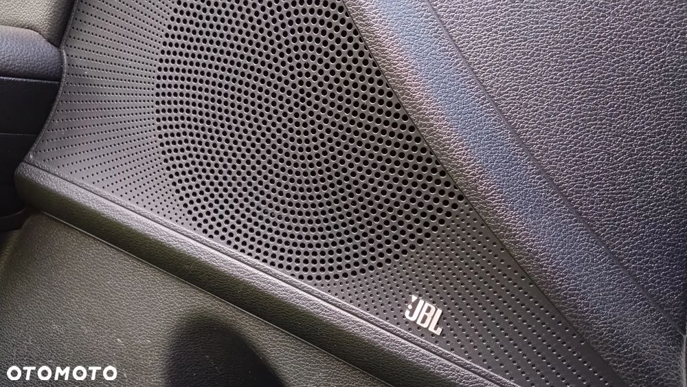 Kia XCeed 1.5 T-GDI L Business Line DCT - 30