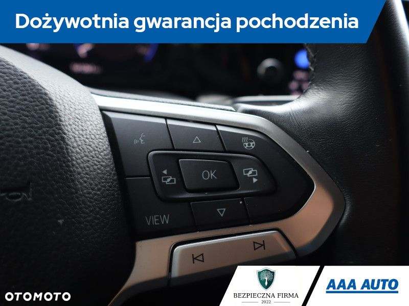 Volkswagen Golf - 20