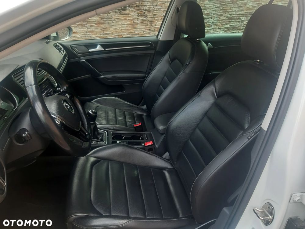 Volkswagen Golf 1.4 TSI ACT BlueMotion Technology Comfortline - 12