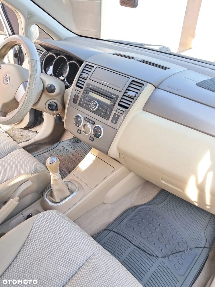 Nissan Tiida 1.8 Acenta - 4