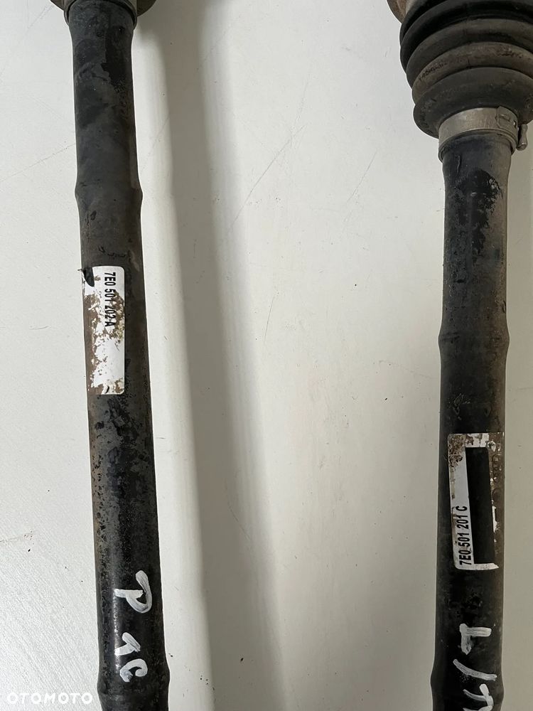 VW T6 4MOTION PÓŁOŚ PRAWA LEWA TYŁ 7E0501202A ,7E0501201C - 3