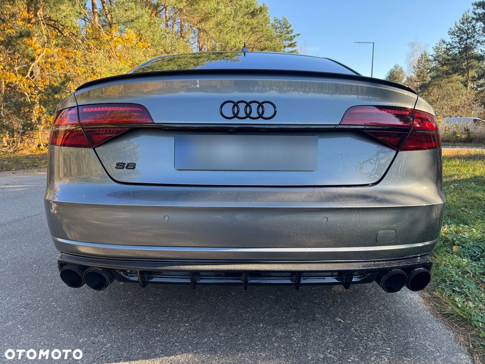 Audi S8 Plus 4.0 TFSI Quattro - 9
