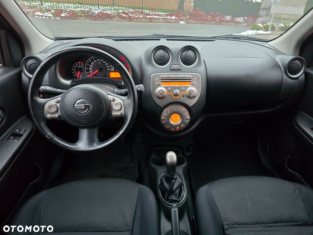 Nissan Micra 1.2 Bild der Frau - 17