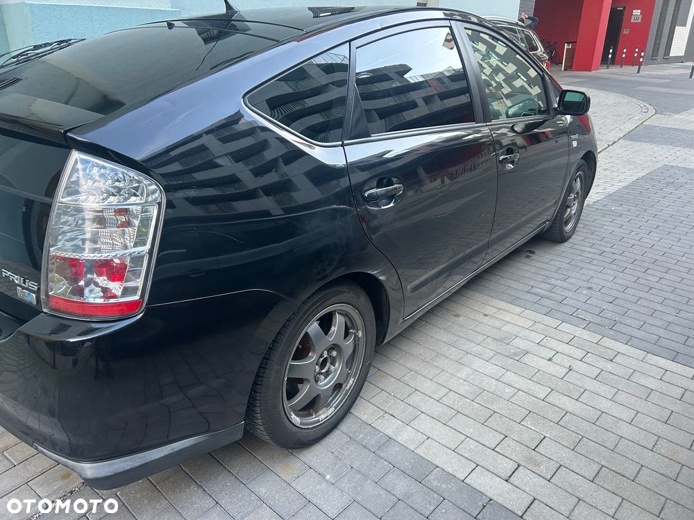 Toyota Prius 1.5 VVT-i Sol (nav) - 17