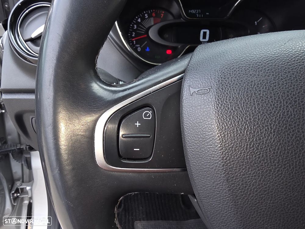 Renault Captur 0.9 TCE Exclusive - 18