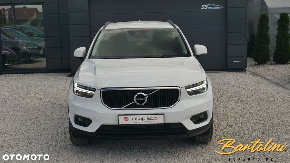 Volvo XC 40 - 3