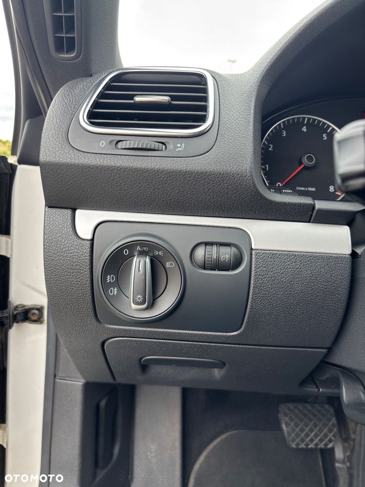 Volkswagen Scirocco III 08-14 - 19